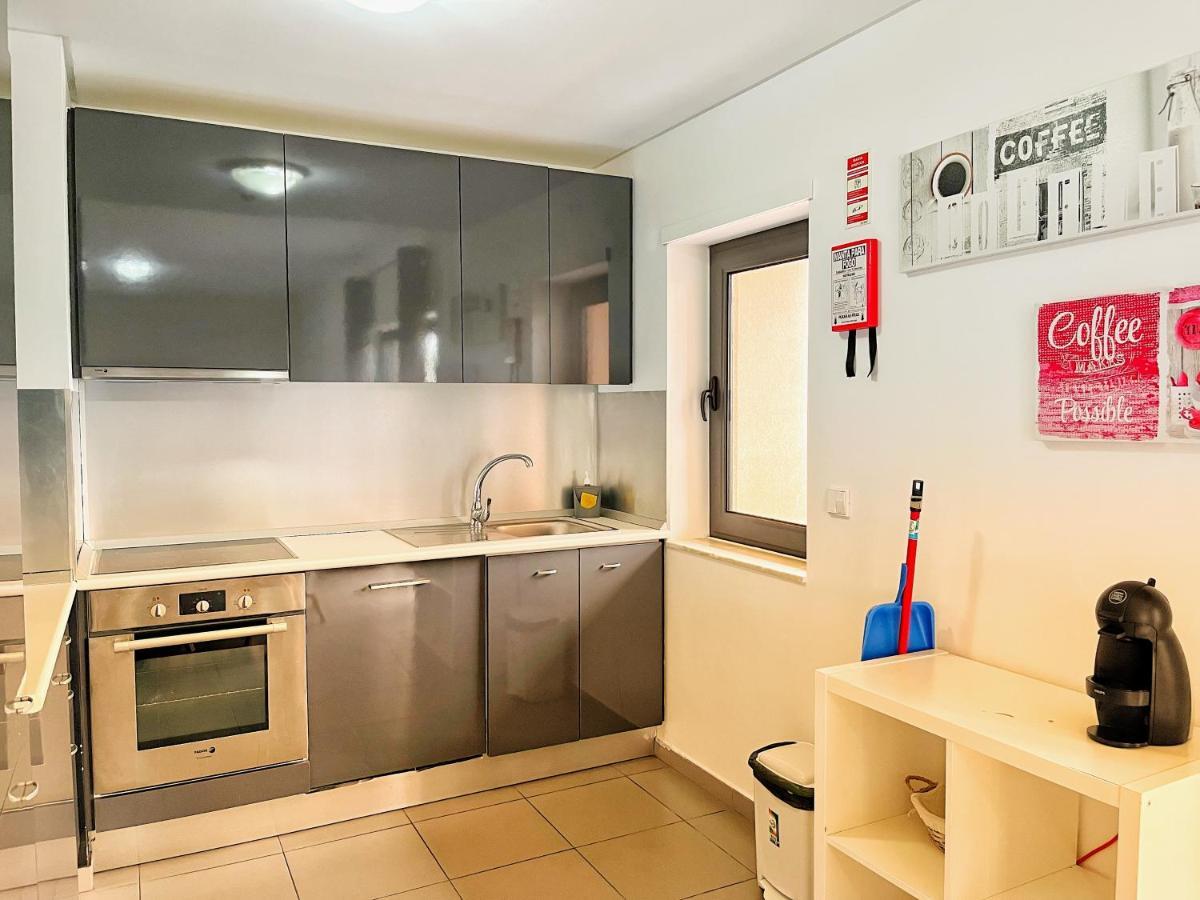 Awesome Apartment In Praia Da Rocha Portimao Exterior photo